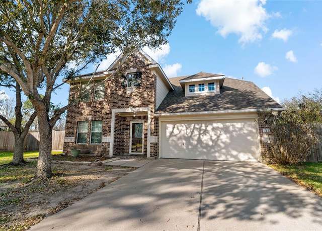 Property at 2007 Oak Top Dr, Pearland, TX 77581, 5 beds, 3 baths