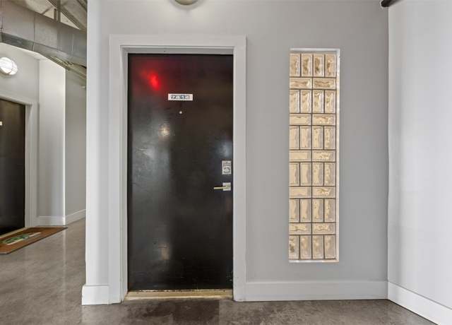 Property at 2000 Bagby St #7414, Houston, TX 77002, 2 beds, 2 baths