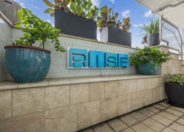 Property at 2000 Bagby St #7414, Houston, TX 77002, 2 beds, 2 baths