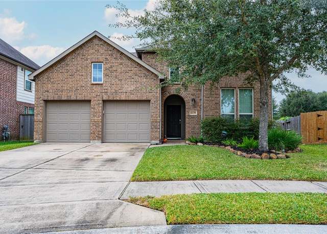 Property at 6179 Bridgewater Ln, League City, TX 77573, 3 beds, 2 baths