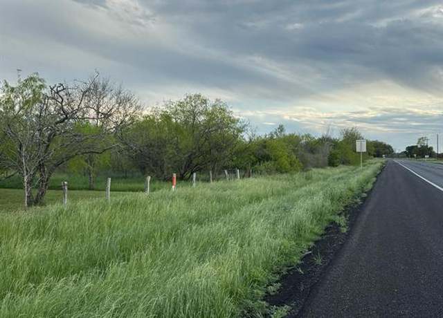 Property at 14682 Fm 359 Rd, Hempstead, TX 77445