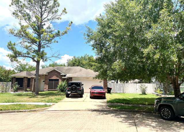Property at 207 Smokey Hill Ct, Richmond, TX 77469, 3 beds, 2 baths