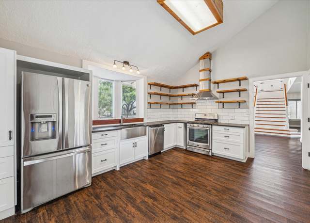 Property at 11631 Snowmass Dr, Houston, TX 77070, 3 beds, 2.5 baths