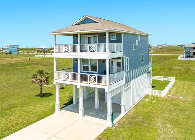 Property at 18706 Shaman Dr, Galveston, TX 77554, 3 beds, 2.5 baths