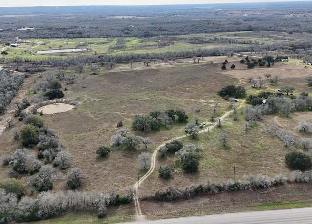Property at 5363 E Us Hwy 90, Waelder, TX 78959