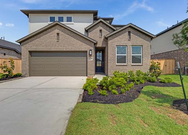 Property at 9730 Rialto Heights Dr, Cypress, TX 77433, 5 beds, 3 baths