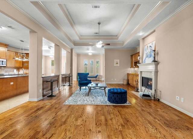 Property at 3707 Charleston St, Houston, TX 77021, 3 beds, 2.5 baths