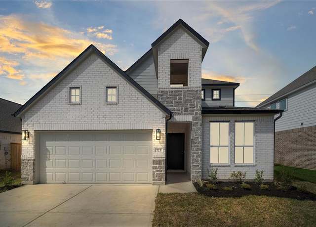 Property at 723 Yard Master Trl, Rosharon, TX 77583, 4 beds, 3.5 baths