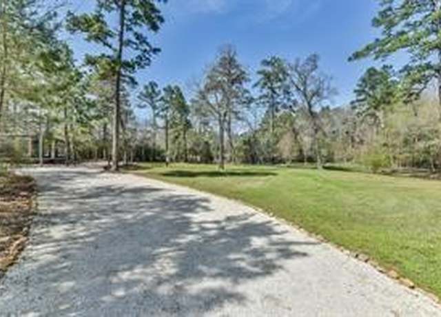 Property at 6867 Longs Cir, Waller, TX 77484, 2 beds, 2 baths