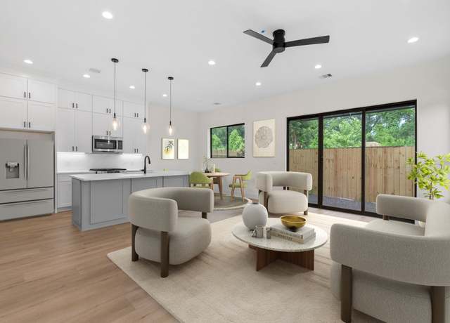 Property at 6127 Pacific Forest Dr, Houston, TX 77091, 3 beds, 2.5 baths
