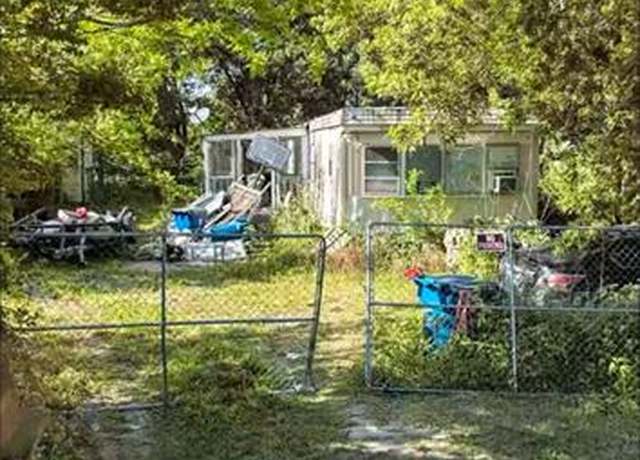 Property at 4903 39th St, Dickinson, TX 77539