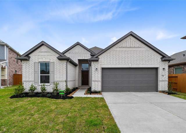 Property at 7611 Royal Oasis Ln, Cypress, TX 77433, 3 beds, 2 baths