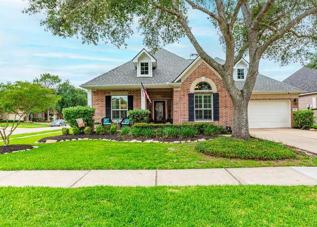 Property at 1714 Sterling Creek Ct, League City, TX 77573, 3 beds, 2 baths