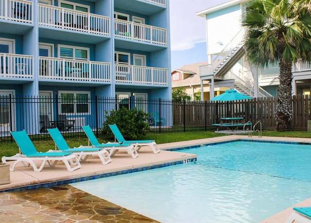 Property at 407 Beach Ave #142, Port Aransas, TX 78373, 1 bed, 1 bath