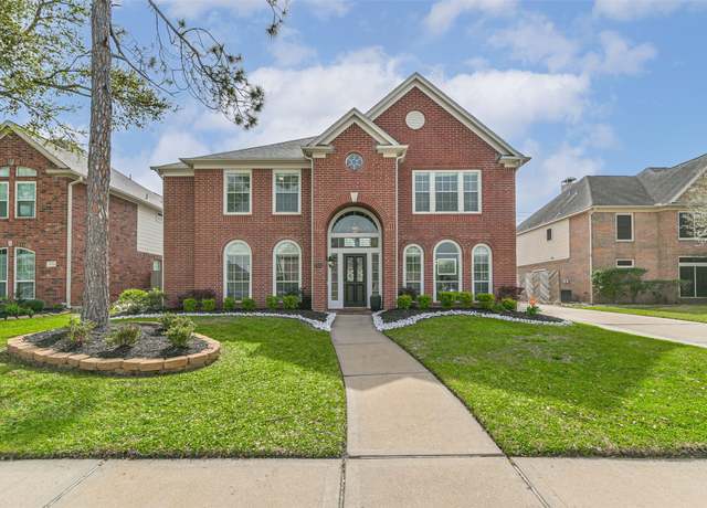 Property at 9910 Brook Meadow Ln, Houston, TX 77089, 5 beds, 3.5 baths