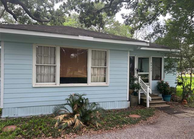 Property at 6923 Alabama St, Manvel, TX 77578, 3 beds, 1.5 baths