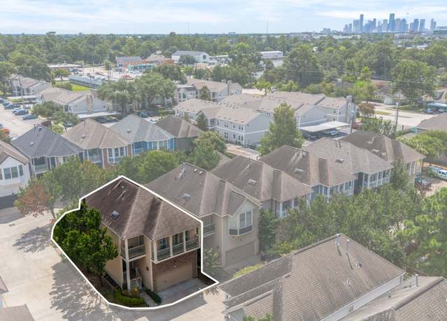 Property at 3414 Garden Crest Ln, Houston, TX 77018, 3 beds, 2.5 baths