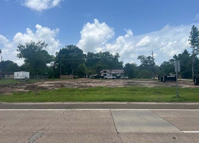 Property at 105 Orange St, Cleveland, TX 77327