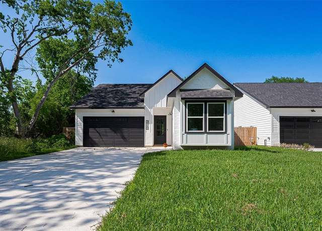 Property at 3712 2nd St, Brookshire, TX 77423, 4 beds, 3 baths