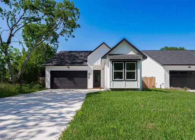 Property at 3712 2nd St, Brookshire, TX 77423, 4 beds, 3 baths