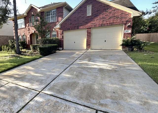 Property at 4107 N Nolan Pl, Pearland, TX 77584, 4 beds, 3.5 baths