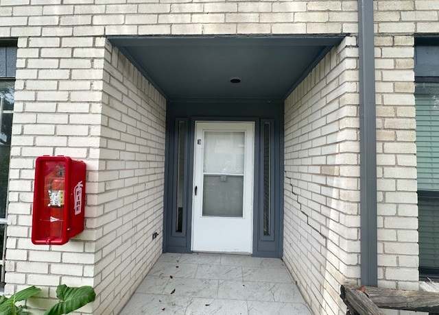 Property at 9009 Imogene St Unit E, Houston, TX 77036, 2 beds, 2.5 baths