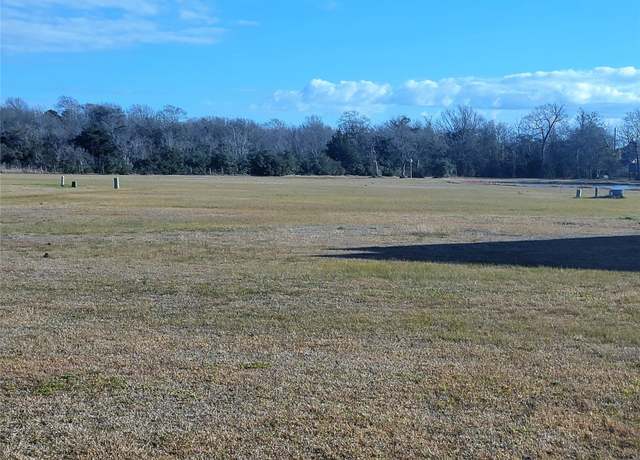 Property at 9035 Tumblewood Dr, Beach City, TX 77523
