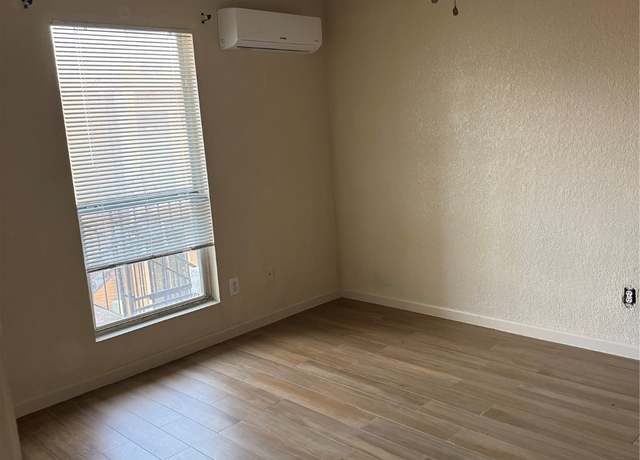 Property at 8100 Creekbend Dr #170, Houston, TX 77071, 2 beds, 2 baths