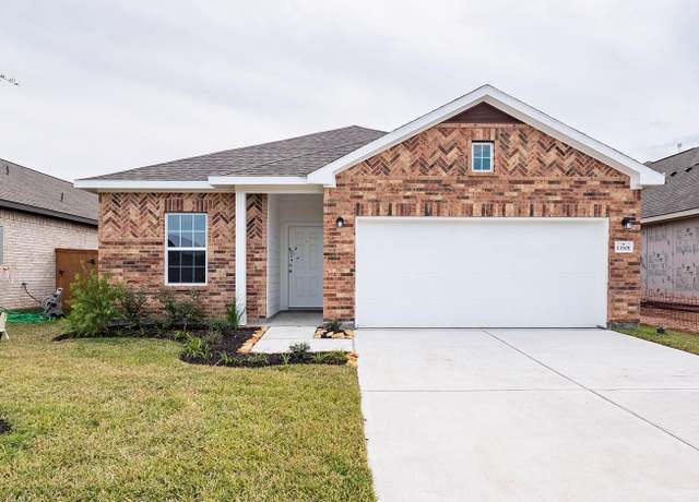 Property at 13301 Villa Sola Dr, La Marque, TX 77568, 3 beds, 2 baths