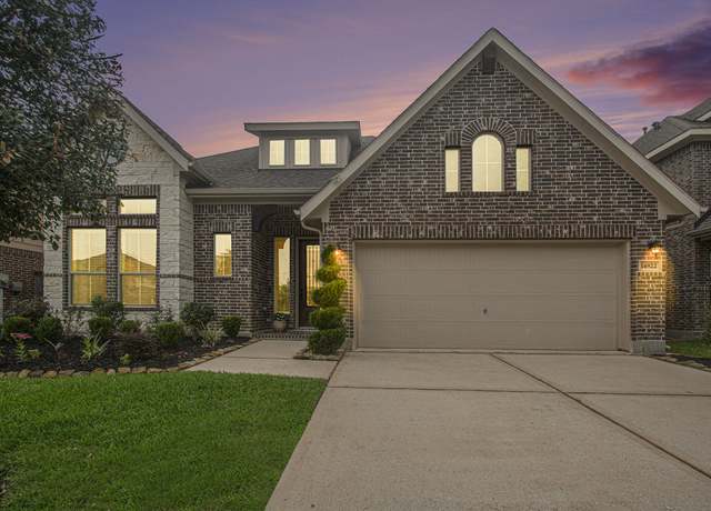 Property at 14822 Autumn Long Trl, Humble, TX 77396, 4 beds, 3.5 baths