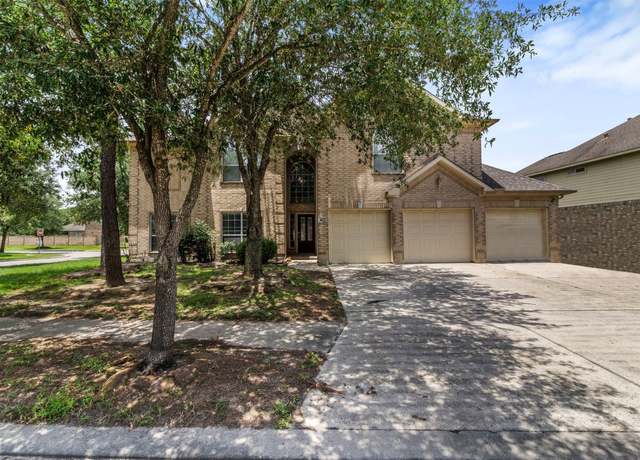 Property at 4622 Mariner Reef Way, Humble, TX 77396, 5 beds, 3.5 baths