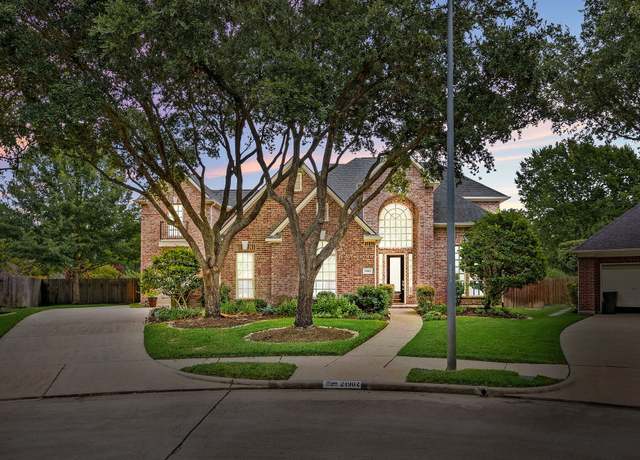 Property at 21902 Erincrest Ct, Katy, TX 77450, 5 beds, 4 baths