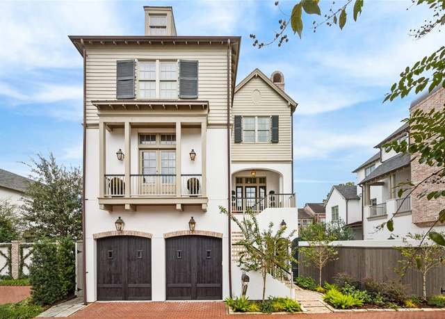 Property at 56 Audubon Hollow Ln, Houston, TX 77027, 4 beds, 3.5 baths