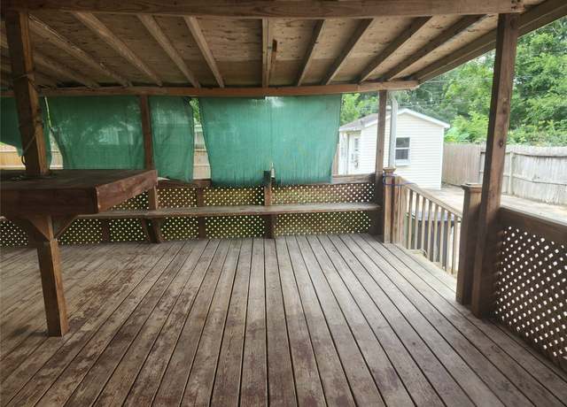 Property at 19168 County Road 669e, Alvin, TX 77511, 3 beds, 2 baths