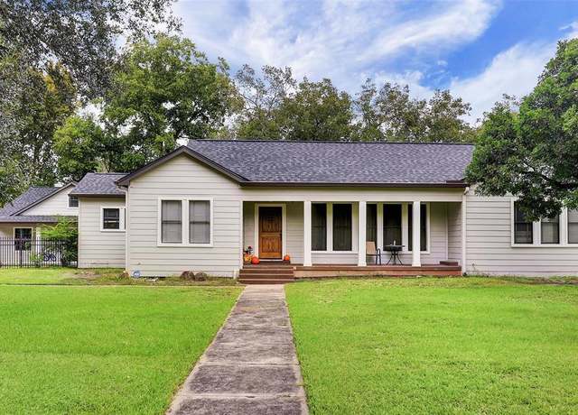Property at 1507 Brooks Ave, Rosenberg, TX 77471, 2 baths