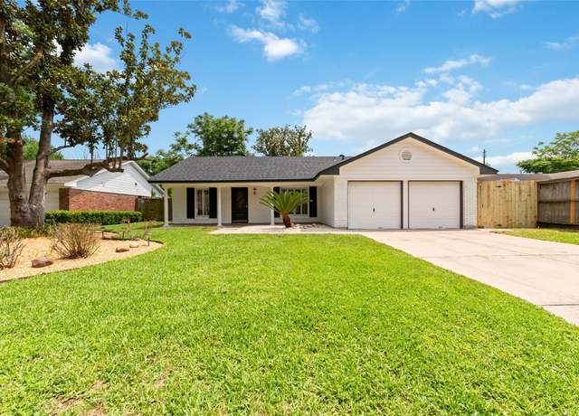 Property at 9643 Meadowcroft Dr, Houston, TX 77063, 3 beds, 2 baths