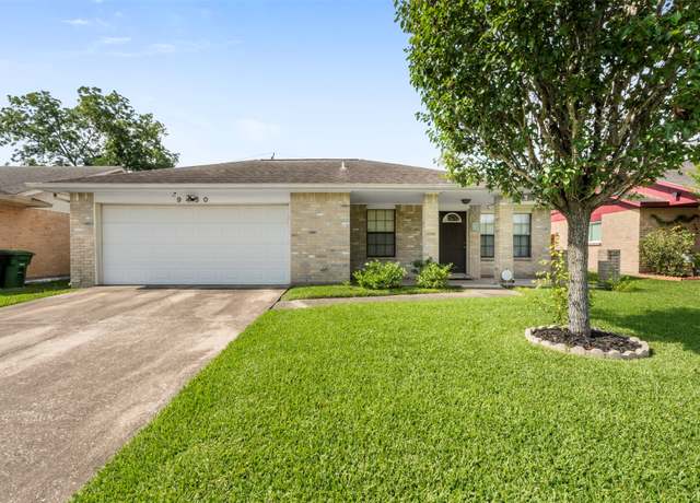 Property at 9450 Fuqua St, Houston, TX 77075, 3 beds, 1.5 baths