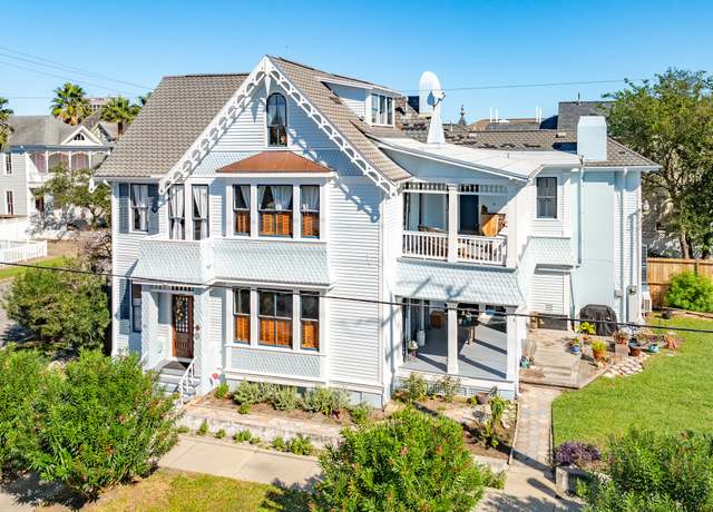 Property at 802 16th St, Galveston, TX 77550, 4 beds, 3.5 baths