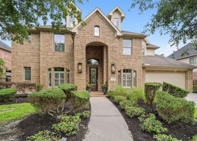 Property at 15730 Hunters Lake Way, Houston, TX 77044, 4 beds, 3.5 baths