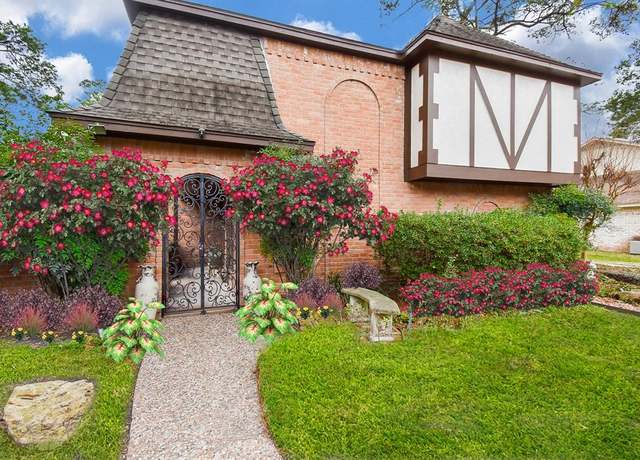 Property at 11943 Fawnview Dr, Houston, TX 77070, 5 beds, 3.5 baths