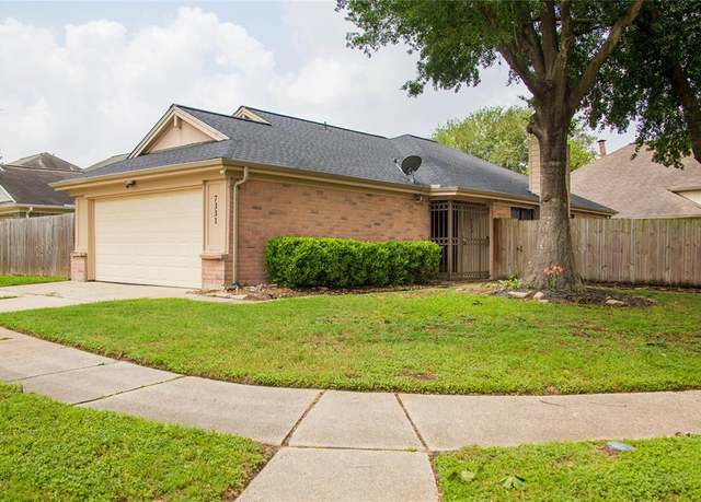 Property at 7331 Burkridge Dr, Houston, TX 77041, 3 beds, 2 baths