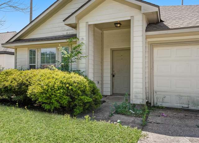 Property at 420 Woodlake Dr, Huffman, TX 77336, 3 beds, 2 baths