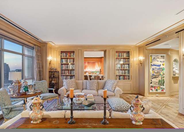 Property at 1100 Uptown Park Blvd #234, Houston, TX 77056, 2 beds, 4 baths