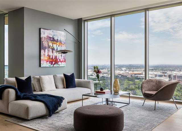 Property at 1711 Allen Pkwy #2101, Houston, TX 77019, 3 beds, 2.5 baths