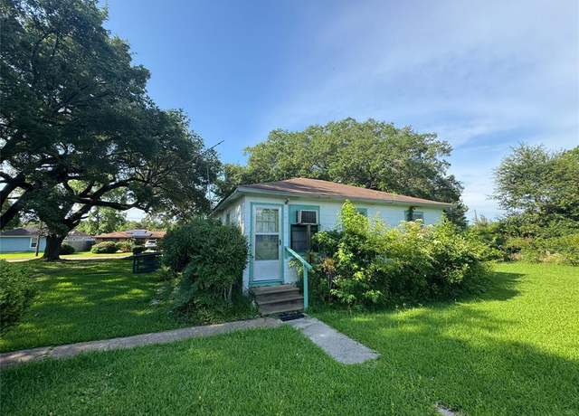 Property at 416 Baker Cir, Ames, TX 77575, 2 beds, 1 bath