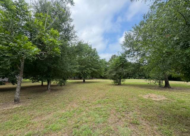 Property at 10027 Hwy 36 Ramp N, Kenney, TX 77452, 2 beds, 2 baths