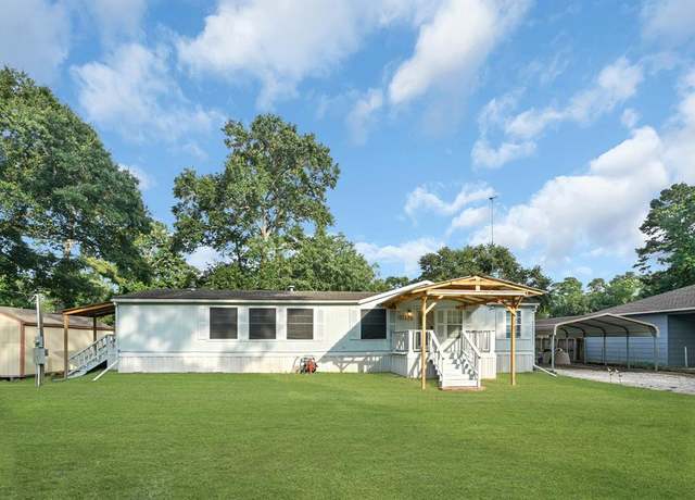 Property at 31126 Mistletoe Trl, Magnolia, TX 77354, 3 beds, 2 baths