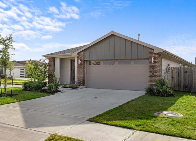 Property at 12803 Heddington Grove Ln, Houston, TX 77047, 3 beds, 2 baths