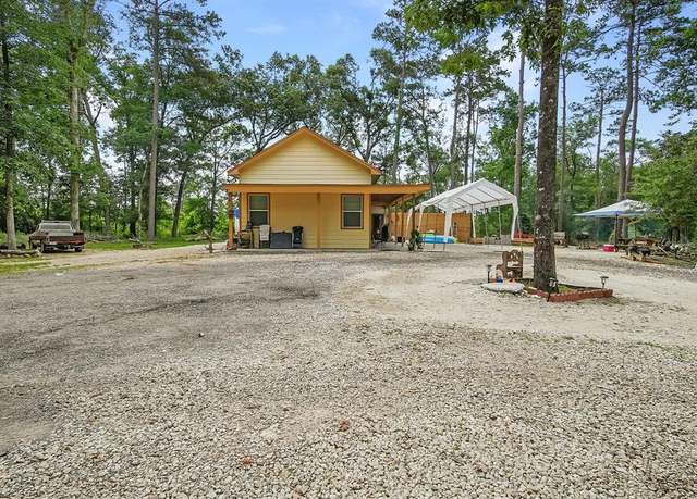 Property at 466 County Road 3376, Cleveland, TX 77327, 2 beds, 2.5 baths
