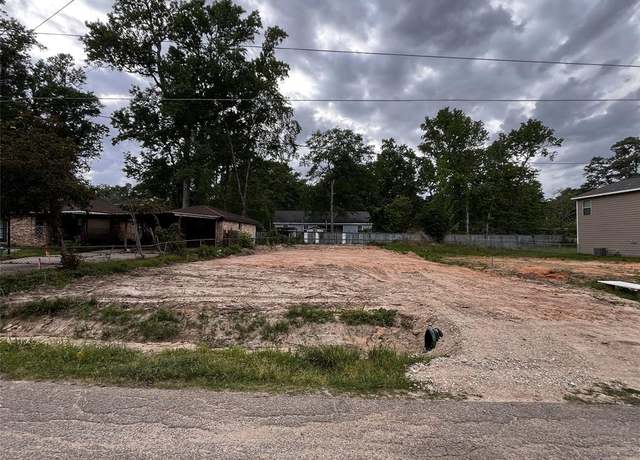 Property at 1014 Columbia River Rd, Conroe, TX 77316